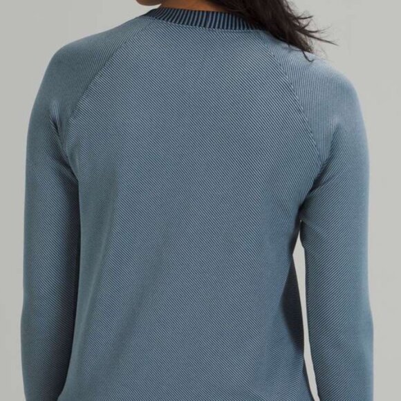 Lululemon Women's Rest Less Sweatshirt Long Sleeve Top Ribbed Textured Sz 2 - Picture 3 of 9